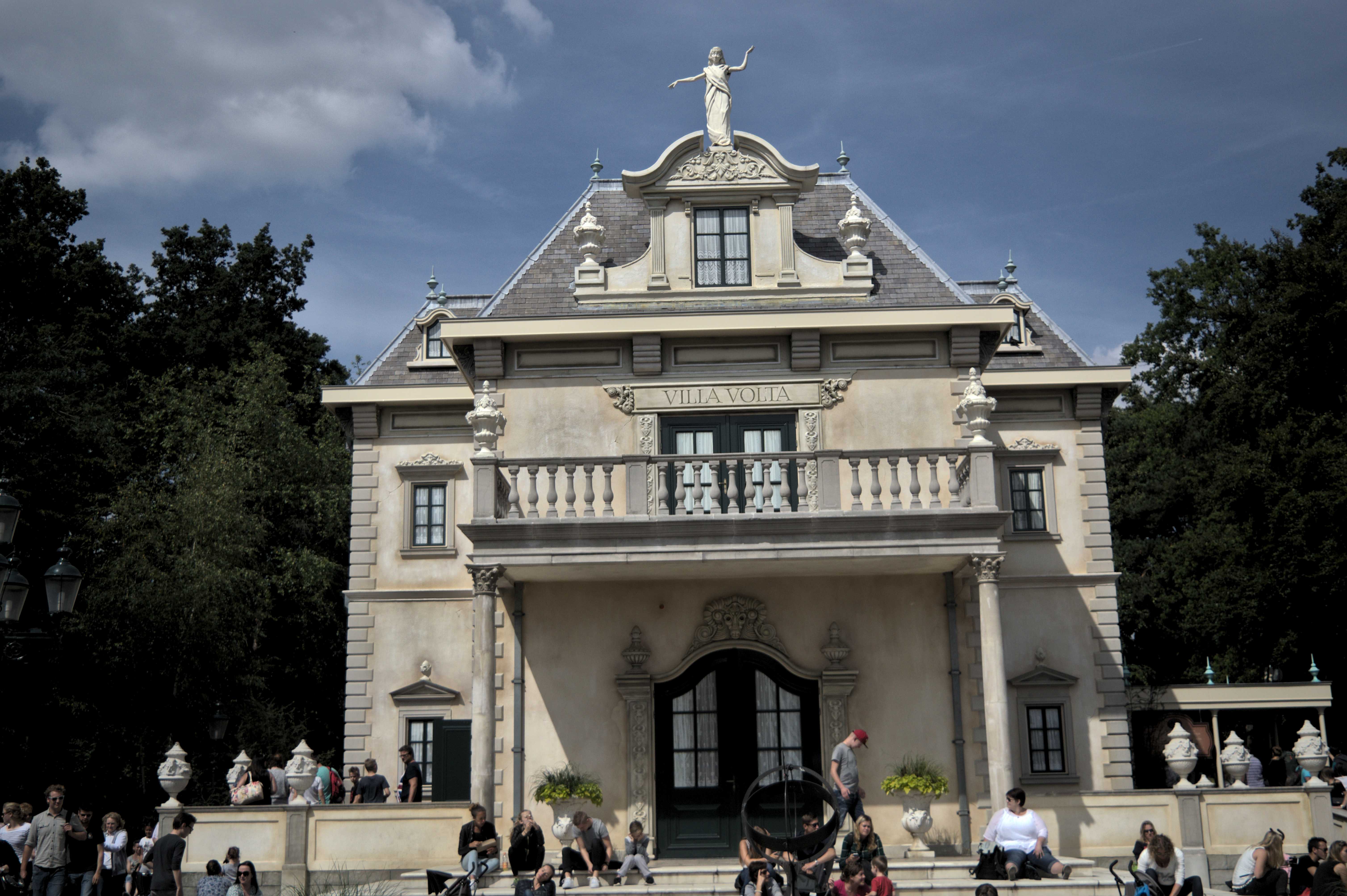 Villa Volta
