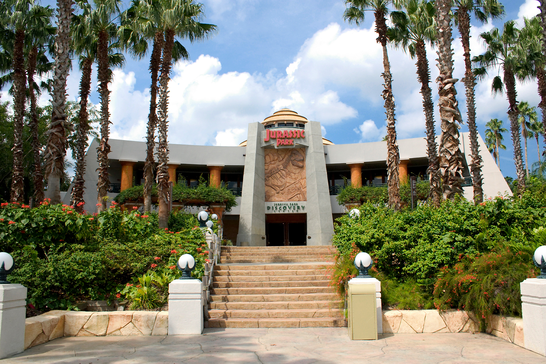 Jurassic Park Discovery Center™
