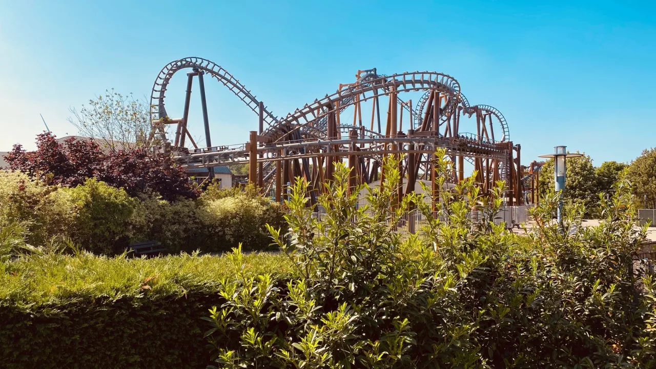 Wait times Universal Epic Universe, Thorpe Park: late queue twist