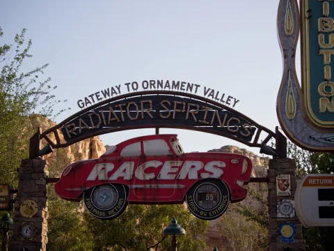 Foto 3 af Radiator Springs Racers