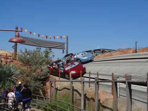 Foto 2 af Radiator Springs Racers
