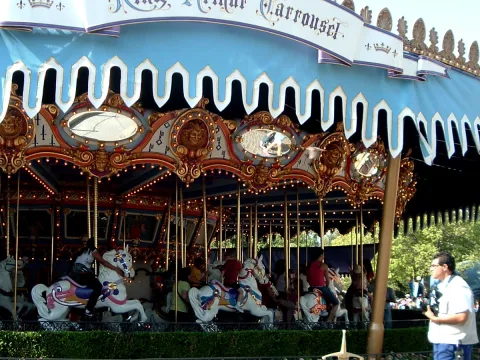 Foto 2 von King Arthur Carrousel
