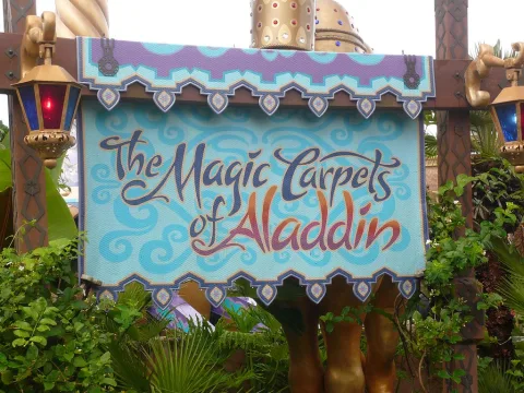 Foto 2 af The Magic Carpets of Aladdin
