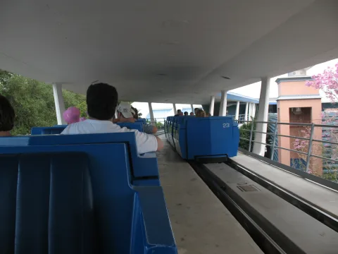 Foto 2 af Tomorrowland Transit Authority PeopleMover