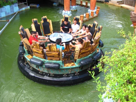 Zdjęcie 2 autorstwa Popeye & Bluto's Bilge-Rat Barges®