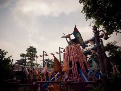 Foto 2 de Dino-Soarin™