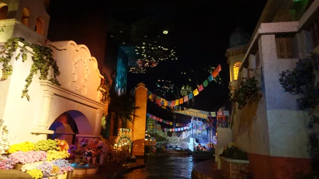 Gran Fiesta Tour Starring The Three Caballeros