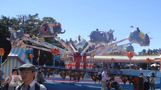 Dumbo The Flying Elephant
