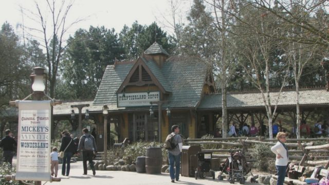 Disneyland Railroad Frontierland Depot