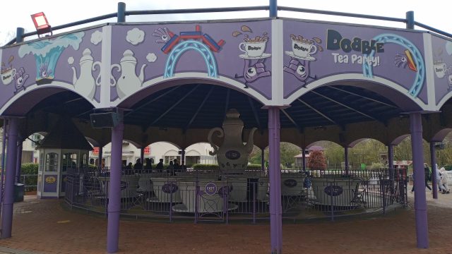 Dobble Tea Party