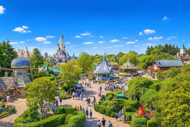 Attractions extérieures Disneyland Paris : réouverture probable vers 19h30