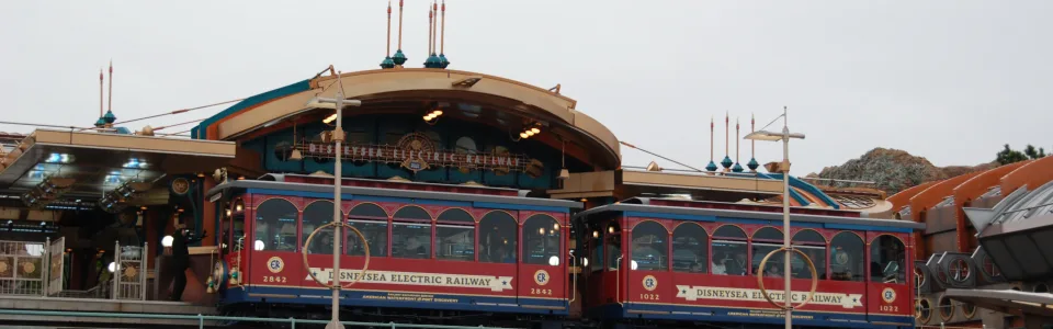 DisneySea Electric Railway (Port Discovery)