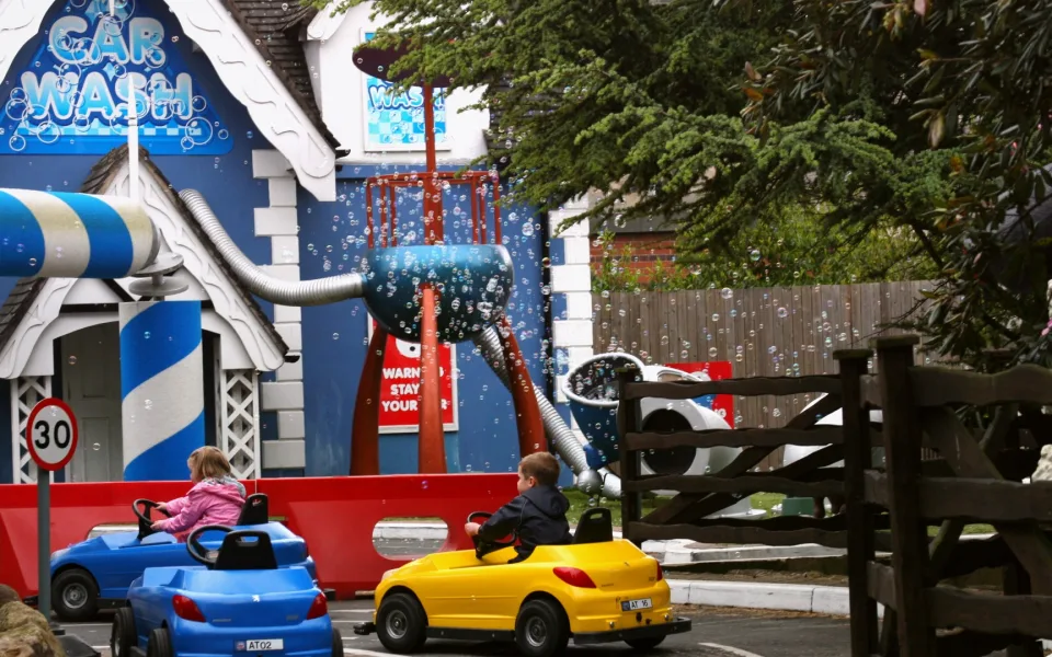 Foto 1 von Cuckoo Cars Driving School