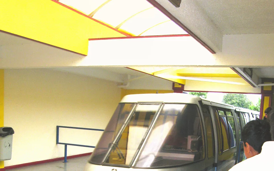 Foto 1 von Monorail to Hotels & Car Parks