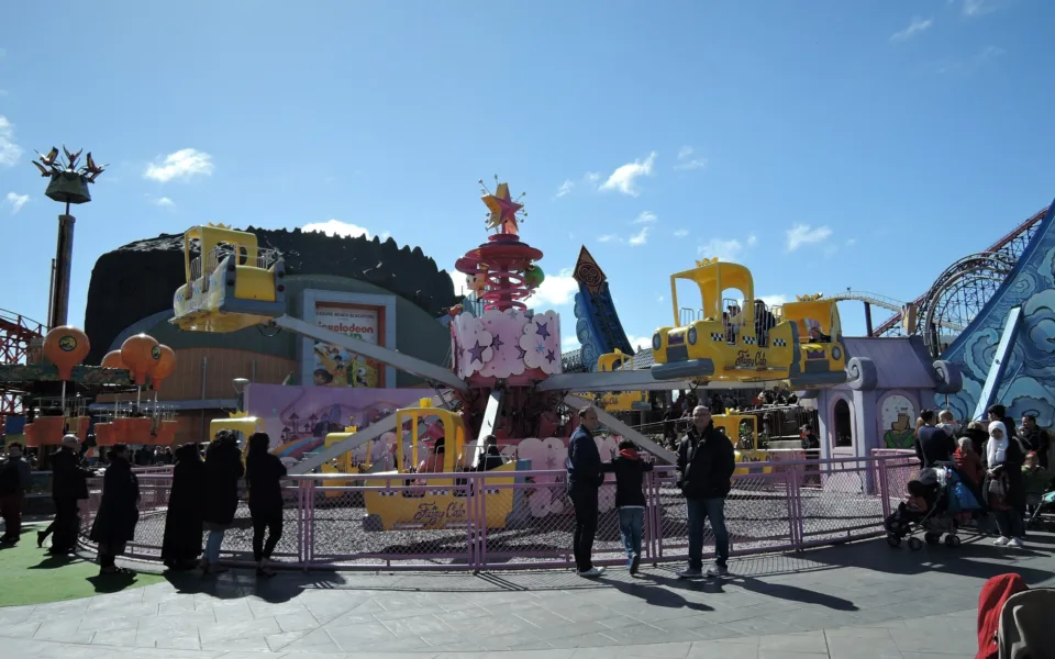 Photo 1 de Fairy World Taxi Spin