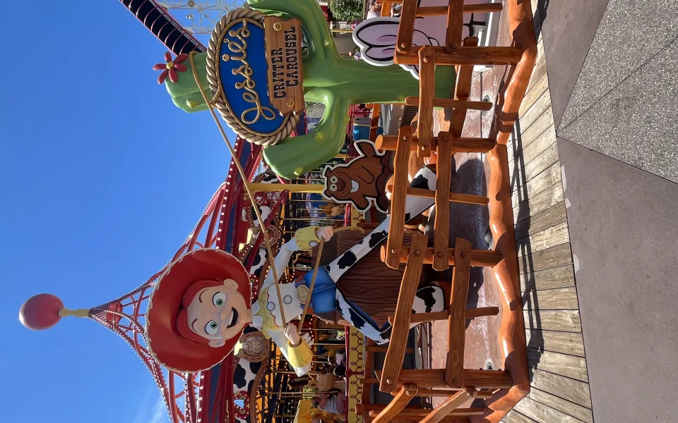 Foto 1 van Jessie's Critter Carousel