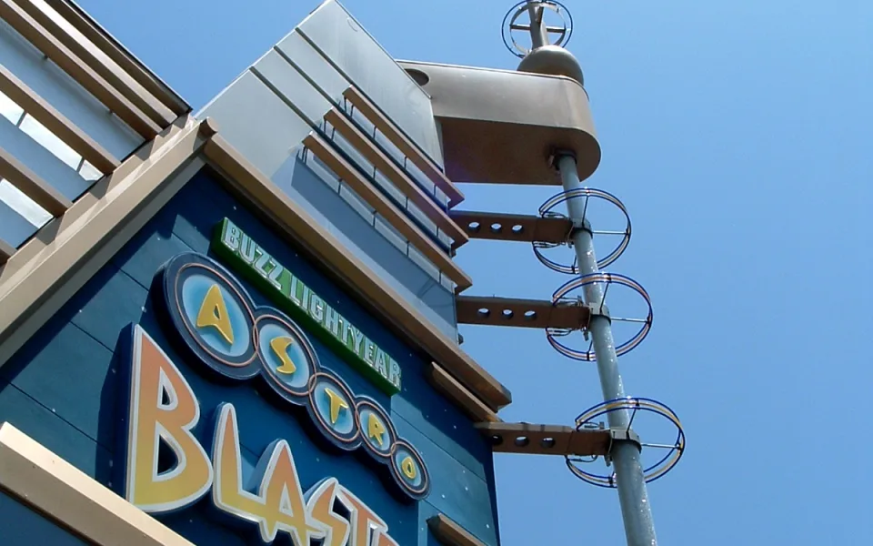 Photo 1 of Buzz Lightyear Astro Blasters