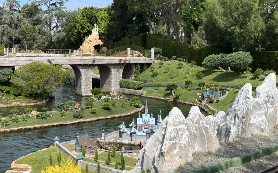 Foto 1 von Casey Jr. Circus Train