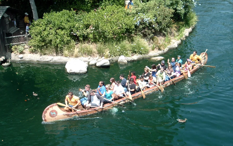 Foto 1 von Davy Crockett's Explorer Canoes