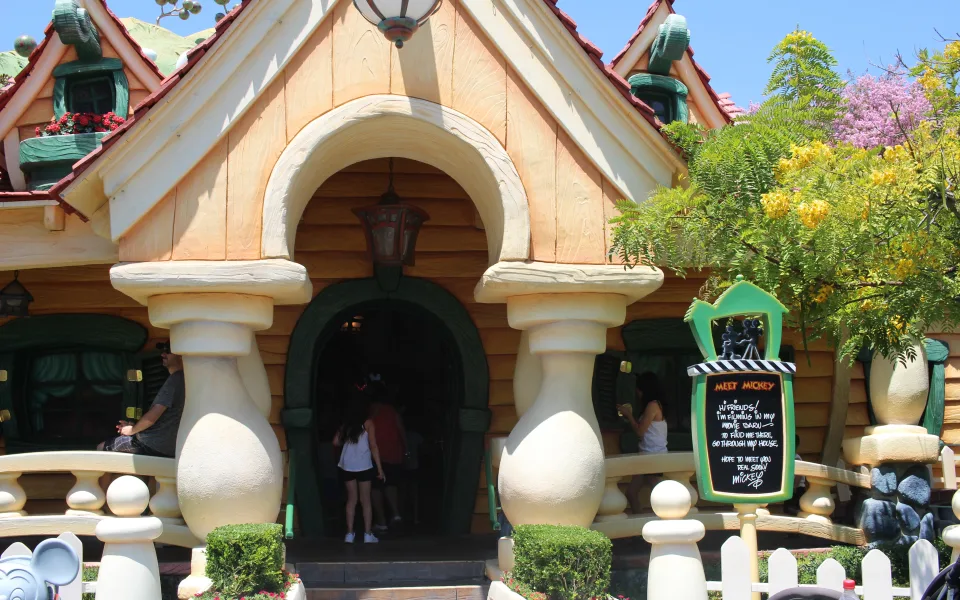 Foto 1 von Mickey's House and Meet Mickey Mouse