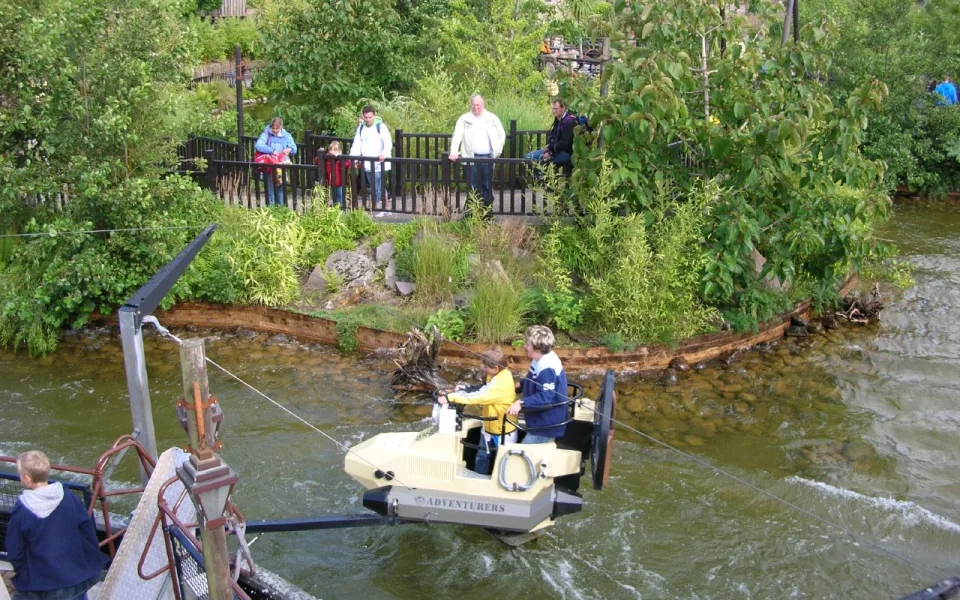 Foto 1 av Jungle Racers