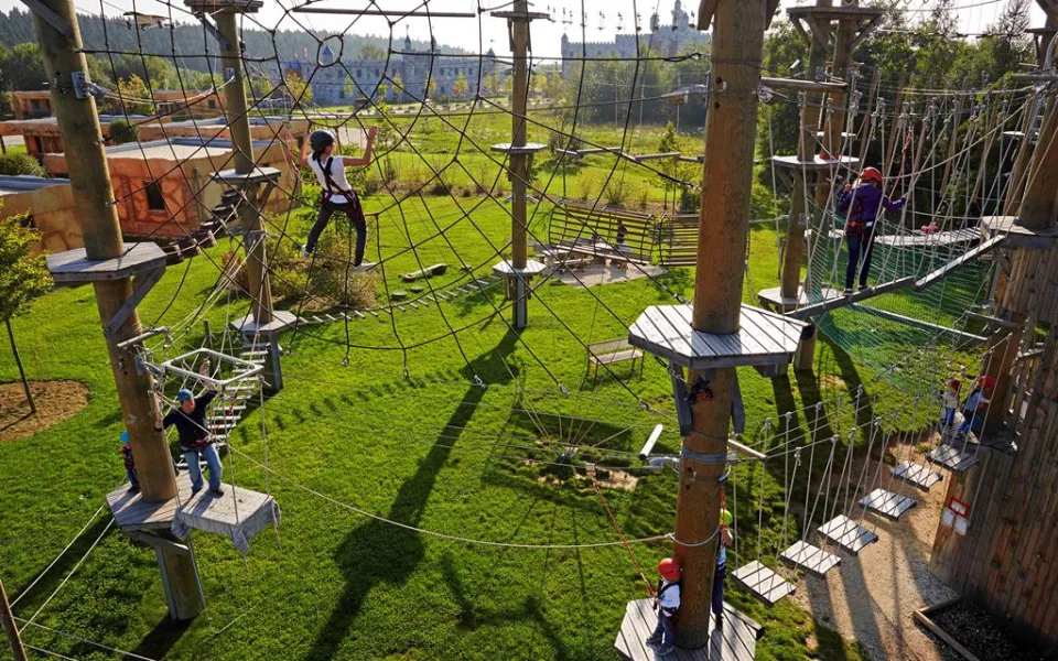 Foto 1 av High Ropes Course in Holiday Village