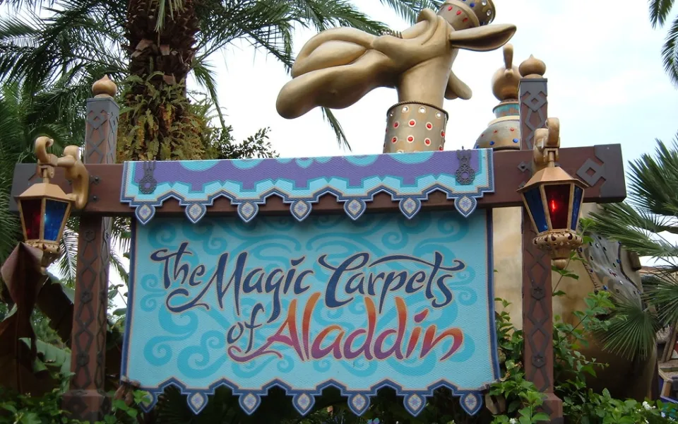 Foto 1 af The Magic Carpets of Aladdin