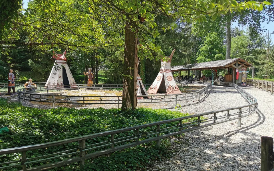 Foto 1 van Chevauchée Fantastique