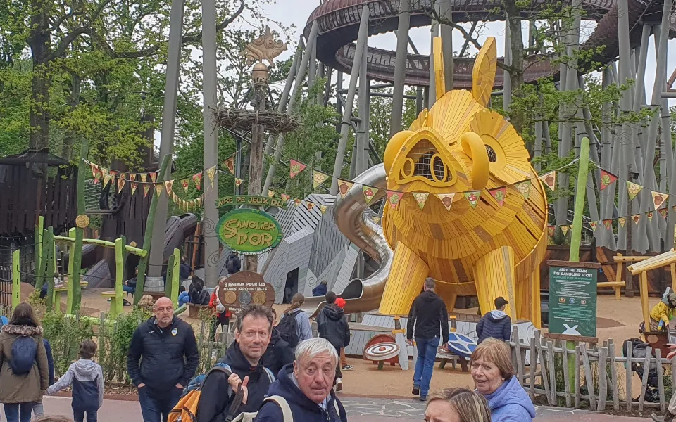 Foto 1 av Sanglier d'Or playground