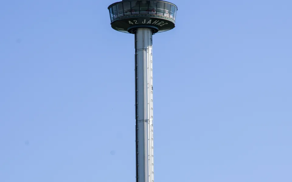 Foto 1 av Euro-Tower