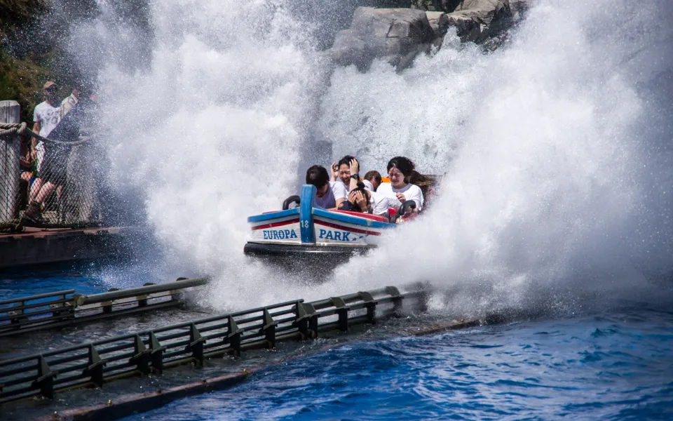 Foto 1 av Water rollercoaster Poseidon