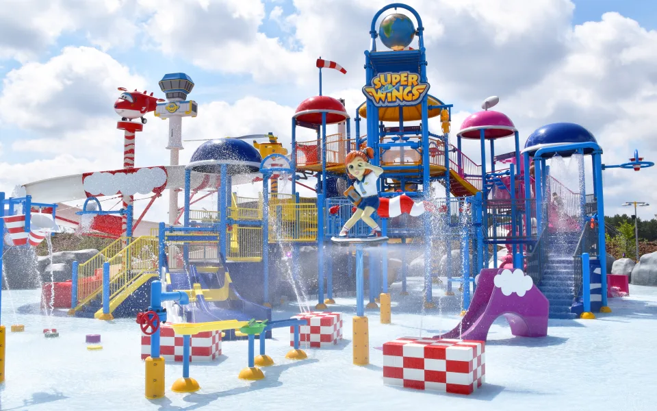 Foto 1 av Aqua Team Playground