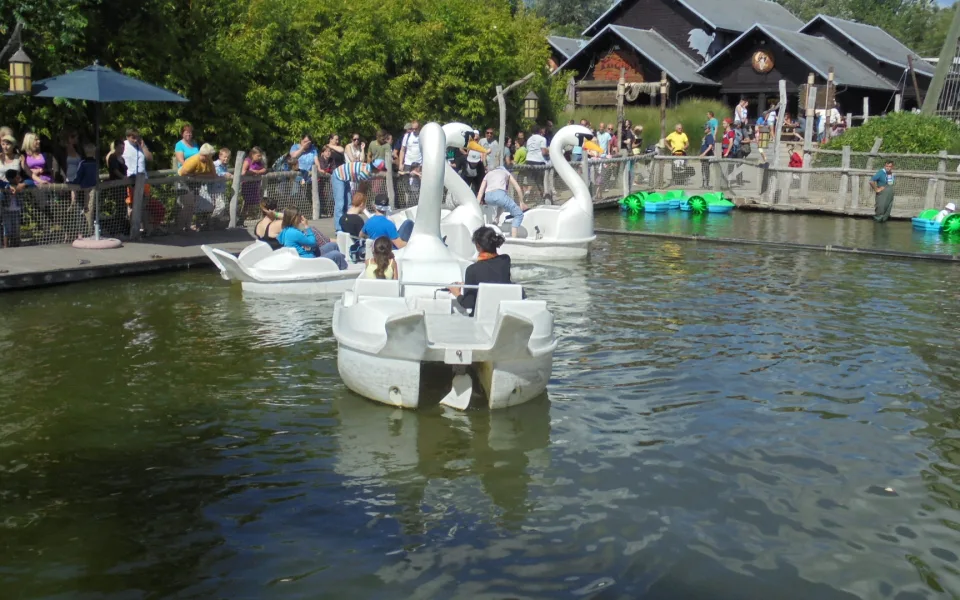 Foto 1 af The Pedal Boats