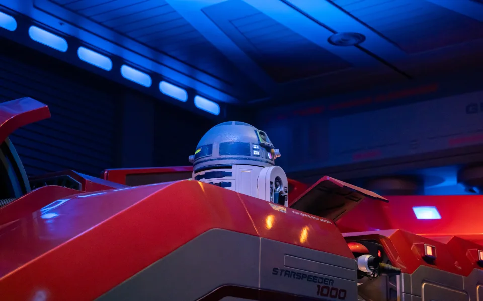 Foto 1 von Star Tours: The Adventures Continue