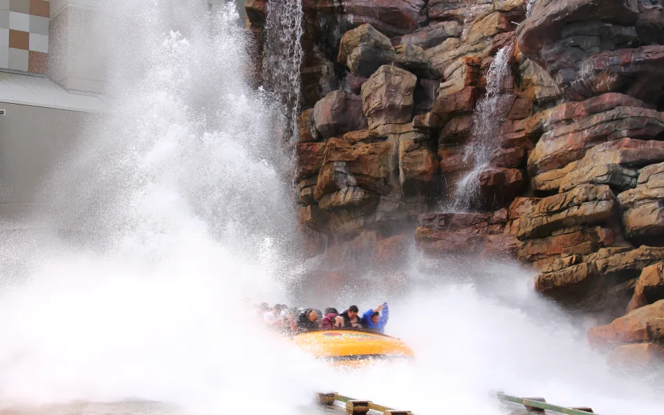 Foto 1 av Jurassic Park River Adventure