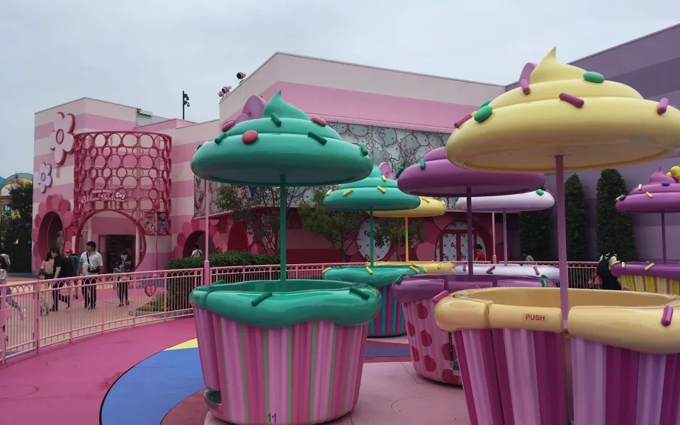 Photo 1 de Hello Kitty's Cupcake Dream